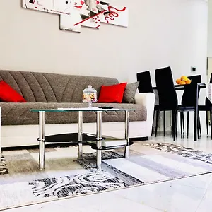 Apartment Ylli, Sanremo